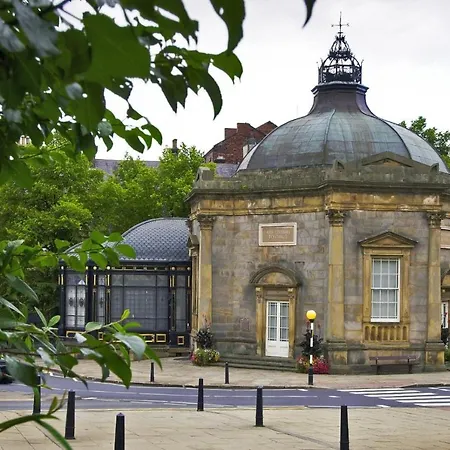 Montys Luxury In * Harrogate
