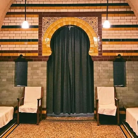 Montys Luxury In Апартаменты Харрогейт
